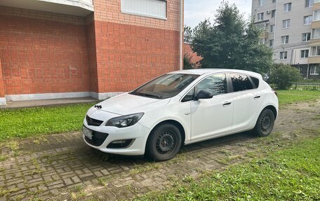 Opel Astra J, 2013 год, 600 000 рублей, 4 фотография