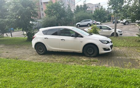 Opel Astra J, 2013 год, 600 000 рублей, 7 фотография