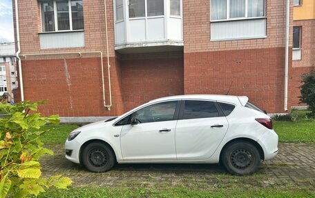 Opel Astra J, 2013 год, 600 000 рублей, 5 фотография
