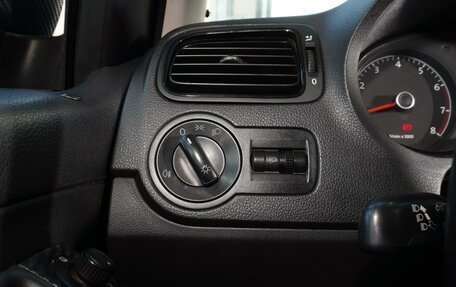 Volkswagen Polo VI (EU Market), 2012 год, 457 000 рублей, 17 фотография