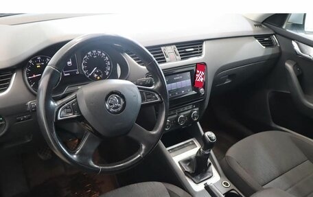 Skoda Octavia, 2014 год, 975 000 рублей, 6 фотография