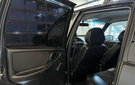 Chevrolet Niva I рестайлинг, 2011 год, 370 000 рублей, 24 фотография