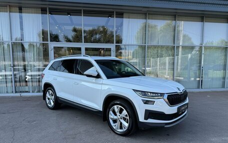 Skoda Kodiaq I, 2022 год, 3 330 000 рублей, 3 фотография