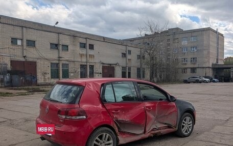 Volkswagen Golf VI, 2010 год, 400 000 рублей, 3 фотография