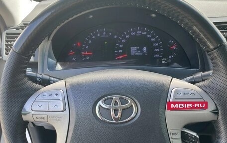Toyota Camry, 2006 год, 1 300 000 рублей, 4 фотография