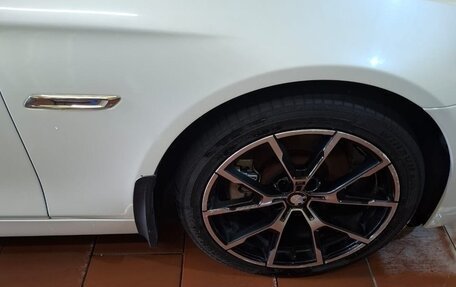 BMW 5 серия, 2014 год, 2 100 000 рублей, 6 фотография