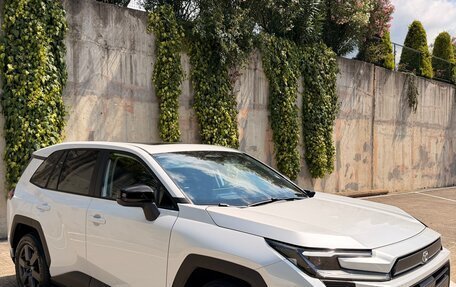 Toyota RAV4, 2026 год, 4 250 000 рублей, 2 фотография