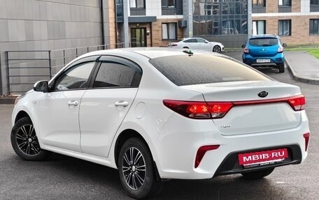 KIA Rio IV, 2018 год, 1 060 000 рублей, 5 фотография