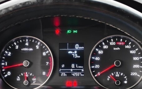 KIA Rio IV, 2018 год, 1 060 000 рублей, 8 фотография