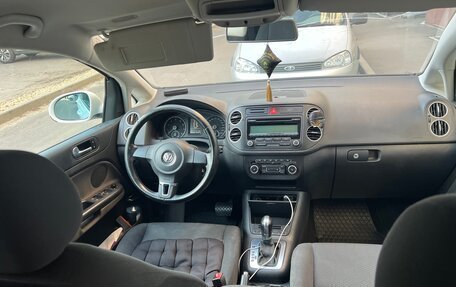 Volkswagen Golf Plus II, 2011 год, 560 000 рублей, 10 фотография