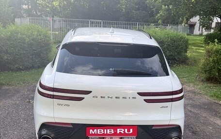 Genesis GV70, 2021 год, 6 300 000 рублей, 4 фотография