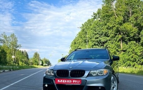 BMW 3 серия, 2009 год, 1 350 000 рублей, 2 фотография