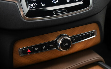 Volvo XC90 II рестайлинг, 2021 год, 4 599 000 рублей, 21 фотография