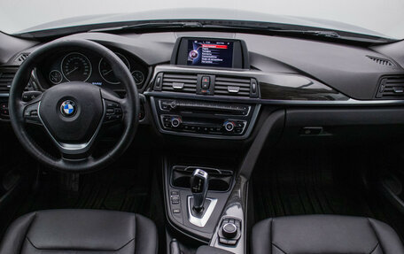 BMW 3 серия, 2015 год, 2 345 000 рублей, 14 фотография