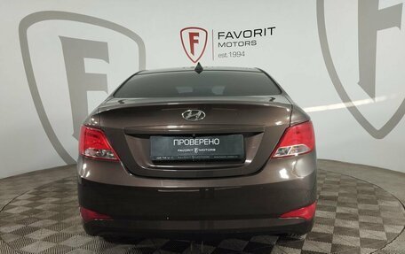 Hyundai Solaris II рестайлинг, 2015 год, 784 000 рублей, 3 фотография