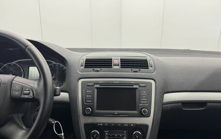 Skoda Octavia, 2011 год, 880 000 рублей, 21 фотография
