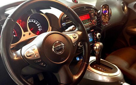 Nissan Juke II, 2013 год, 990 000 рублей, 7 фотография