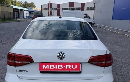 Volkswagen Jetta VI, 2015 год, 750 000 рублей, 9 фотография