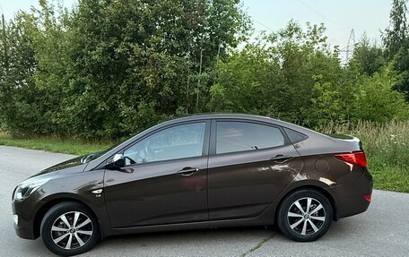 Hyundai Solaris II рестайлинг, 2014 год, 1 220 000 рублей, 3 фотография