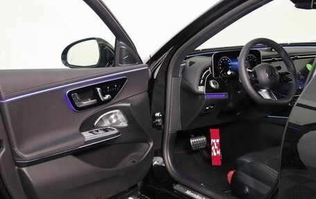 Mercedes-Benz E-Класс, 2026 год, 9 000 000 рублей, 13 фотография