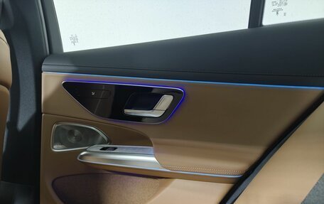 Mercedes-Benz E-Класс, 2026 год, 9 000 000 рублей, 24 фотография