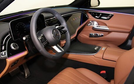 Mercedes-Benz E-Класс, 2026 год, 9 000 000 рублей, 15 фотография