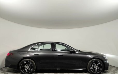 Mercedes-Benz E-Класс, 2026 год, 9 000 000 рублей, 4 фотография