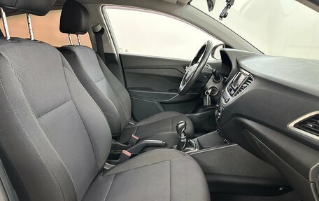 Hyundai Solaris II рестайлинг, 2017 год, 920 000 рублей, 11 фотография