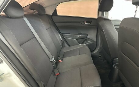 Hyundai Solaris II рестайлинг, 2017 год, 920 000 рублей, 12 фотография