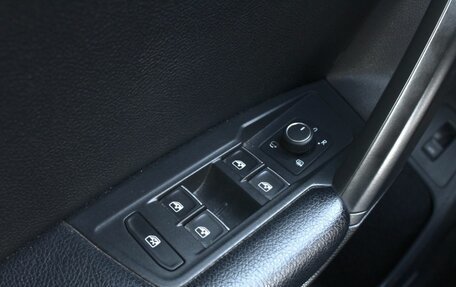 Volkswagen Tiguan II, 2020 год, 2 280 000 рублей, 12 фотография