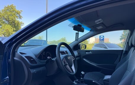 Hyundai Solaris II рестайлинг, 2014 год, 685 000 рублей, 10 фотография
