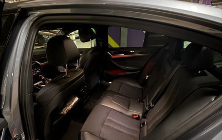 BMW 5 серия, 2019 год, 3 300 000 рублей, 8 фотография