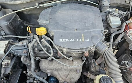 Renault Logan I, 2011 год, 205 000 рублей, 15 фотография