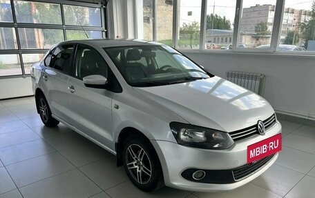 Volkswagen Polo VI (EU Market), 2012 год, 400 000 рублей, 3 фотография