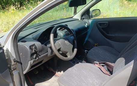 Opel Corsa C рестайлинг, 2001 год, 270 000 рублей, 5 фотография