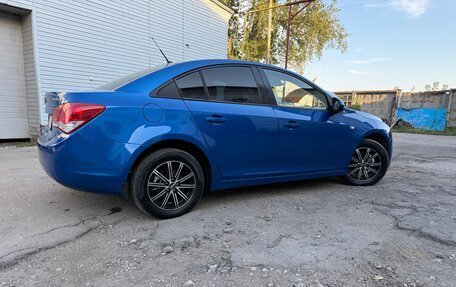 Chevrolet Cruze II, 2009 год, 495 000 рублей, 9 фотография