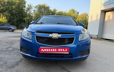 Chevrolet Cruze II, 2009 год, 495 000 рублей, 2 фотография