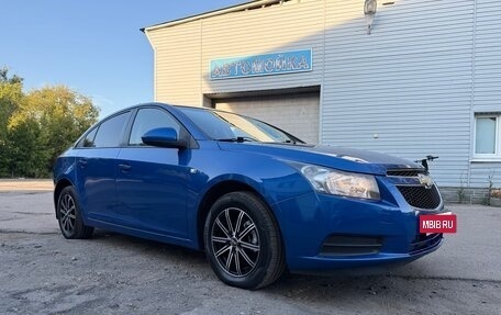 Chevrolet Cruze II, 2009 год, 495 000 рублей, 11 фотография