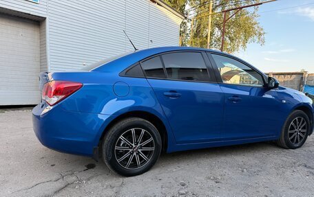 Chevrolet Cruze II, 2009 год, 495 000 рублей, 12 фотография