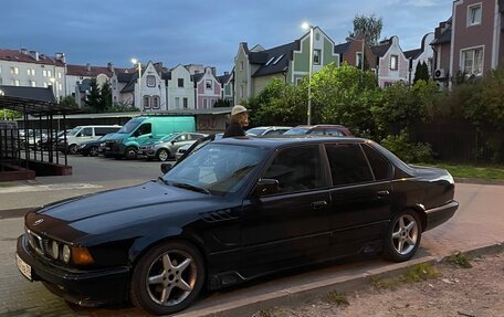 BMW 7 серия, 1992 год, 235 000 рублей, 6 фотография