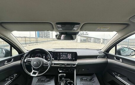 KIA K5, 2021 год, 2 240 000 рублей, 28 фотография