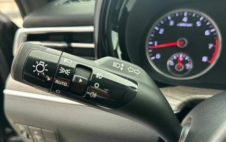 KIA K5, 2021 год, 2 240 000 рублей, 21 фотография