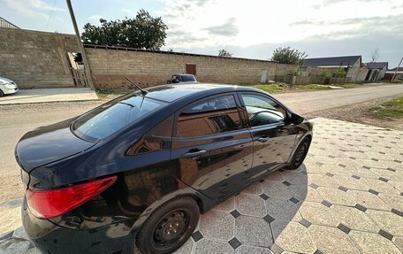 Hyundai Solaris II рестайлинг, 2015 год, 700 000 рублей, 4 фотография