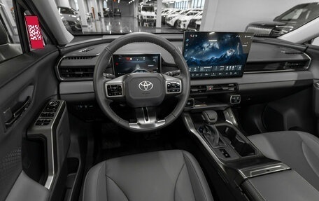 Toyota RAV4, 2026 год, 4 300 000 рублей, 7 фотография
