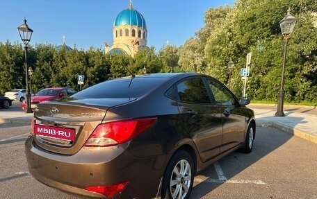 Hyundai Solaris II рестайлинг, 2015 год, 920 000 рублей, 8 фотография