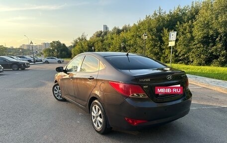 Hyundai Solaris II рестайлинг, 2015 год, 920 000 рублей, 6 фотография
