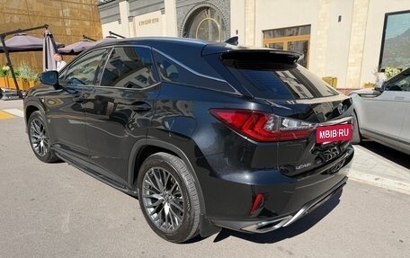 Lexus RX IV рестайлинг, 2016 год, 3 600 000 рублей, 2 фотография
