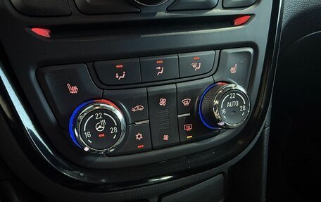 Opel Mokka I, 2013 год, 1 299 000 рублей, 13 фотография