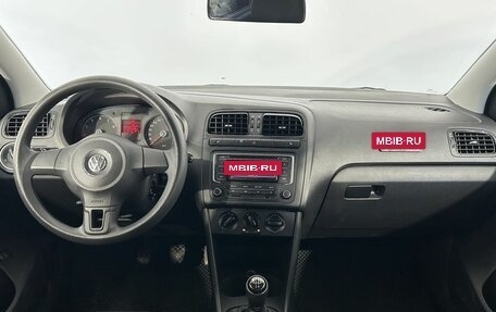 Volkswagen Polo VI (EU Market), 2013 год, 850 000 рублей, 17 фотография