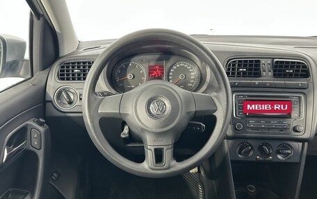 Volkswagen Polo VI (EU Market), 2013 год, 850 000 рублей, 16 фотография